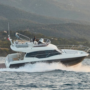  Prestige Yachts 460